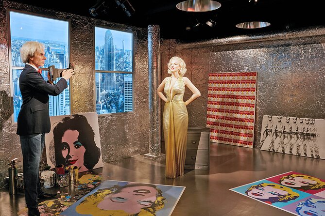 Half Day Antalya Aquarium Tour And Wax Museum - The Face2Face Wax Museum in 30 minutes