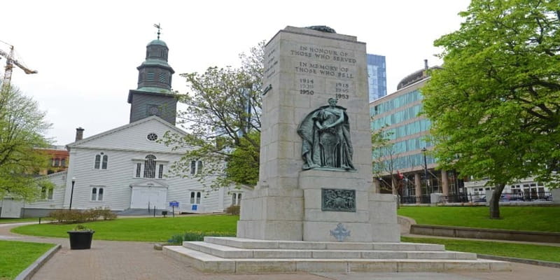 Halifax: Small Group Walking Tour with Citadel & Museum - Ending near Pier 21 and the immigration museum