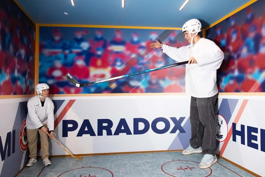Helsinki: Paradox Museum Entry Ticket - Staff help makes the exhibits easier