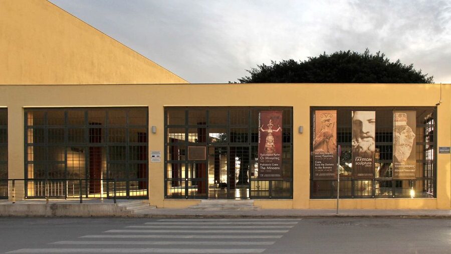 Heraklion Archaeological Museum Ticket & Audio Guide - Practical tips for a smoother visit