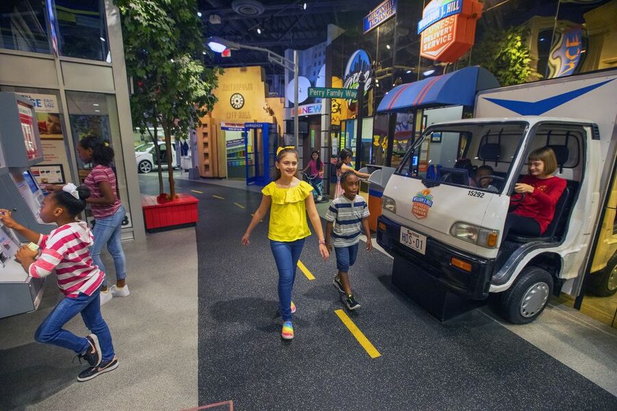 Houston: Children's Museum Houston Entry Ticket - Start With FlowWorks for the Best Water Play
