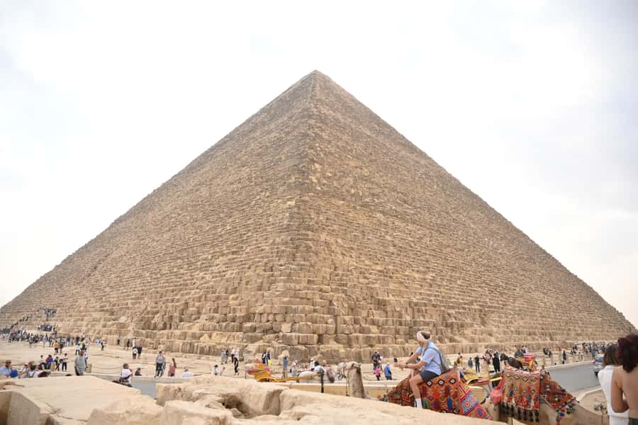 Hurghada Day Trip to Giza Pyramids, Sphinx, Museum and lunch - Who should book this Cairo day trip?