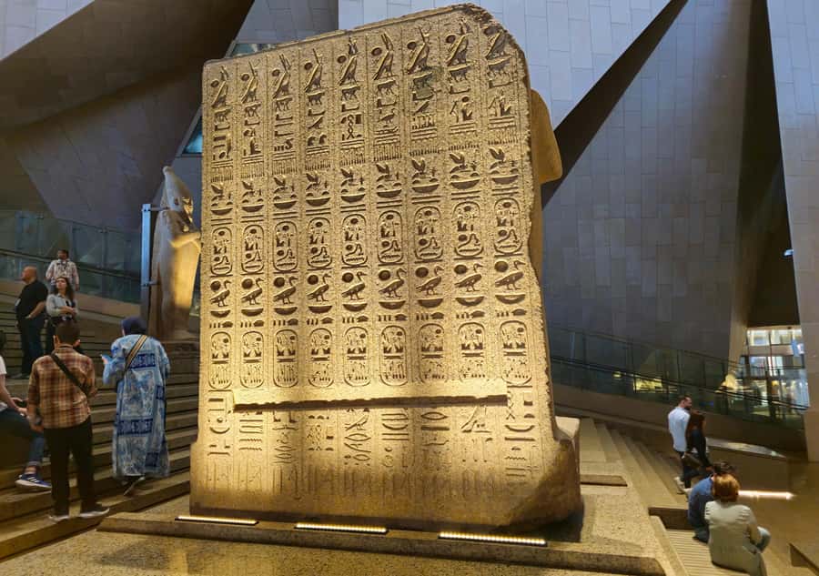 Hurghada: Grand Egyptian Museum, Pyramids & Sphinx Day Tour - The Sphinx and Valley Temple