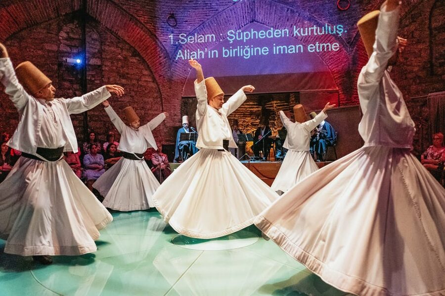 Istanbul: Hodjapasha Whirling Dervishes Show & Exhibition - Practical tips for a better visit