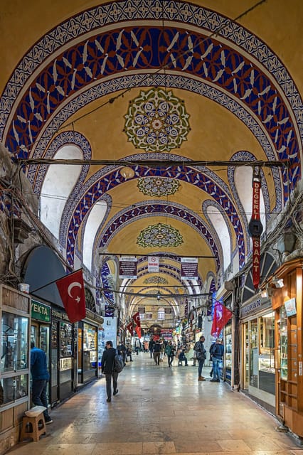 Istanbul: Top Museums Guided Pass - What the guides add to the experience
