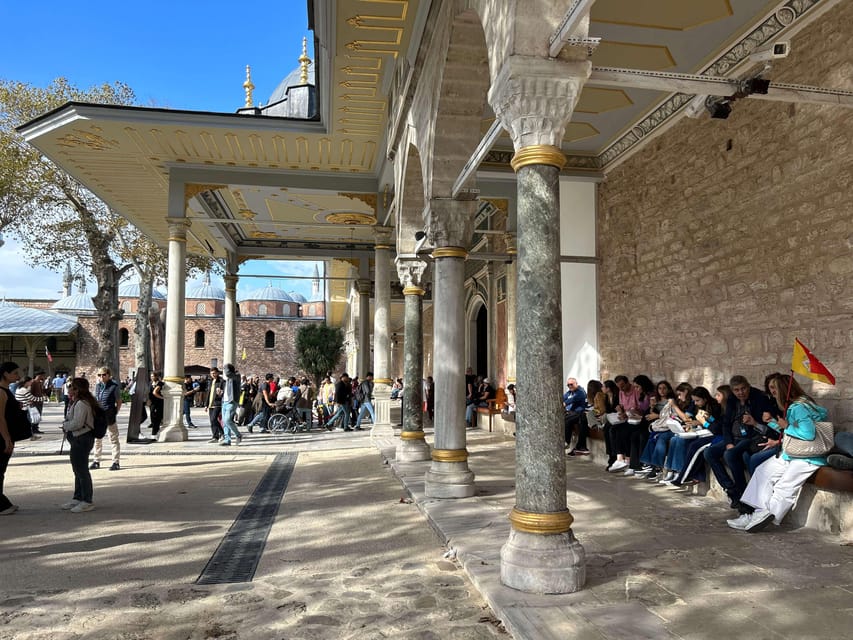 Istanbul: Topkapi Palace & Harem Museum Ticket & Audio Guide - The Harem: tiled rooms and Ottoman court life