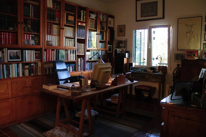 Jose Saramago House and Library Museum Tickets - Guided or auto-guided, which works best for you?