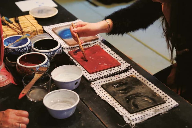 Kamigata Ukiyoe Museum:Ukiyo-e Woodblock Printing Experience - Your first decision: beginner, intermediate, or advanced
