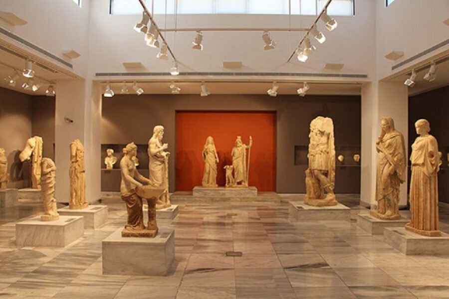 Knossos Palace & Heraklion City –Full-Day Tour from Rethymno - Free time in Heraklion