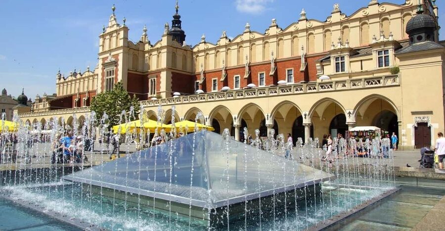 Krakow's Rynek Underground Museum Tour with Ticket and Guide - Entering Krakow’s second city below the square