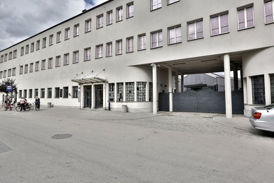 Krakow: Schindler's Factory Museum Guided Tour - Schindler’s role, and what the museum does not promise
