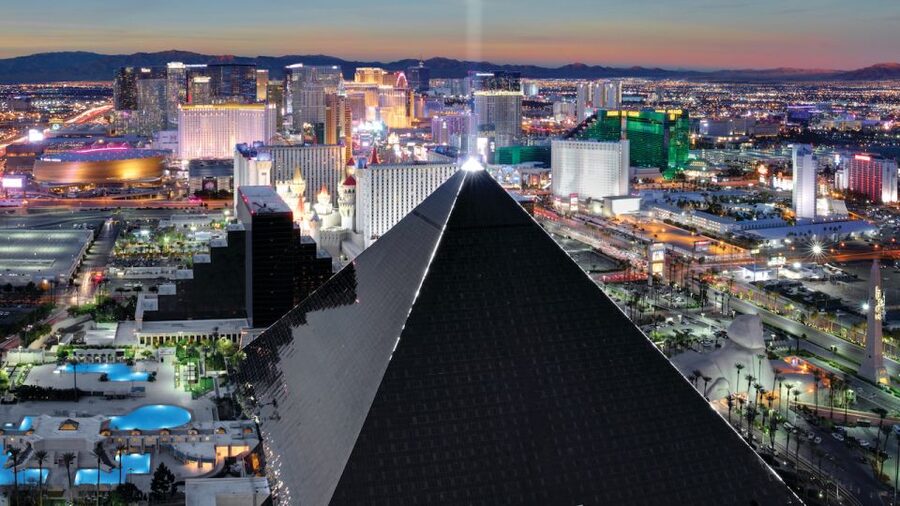 Las Vegas: BODIES | The Exhibition at the Luxor - Is $44 a fair price?