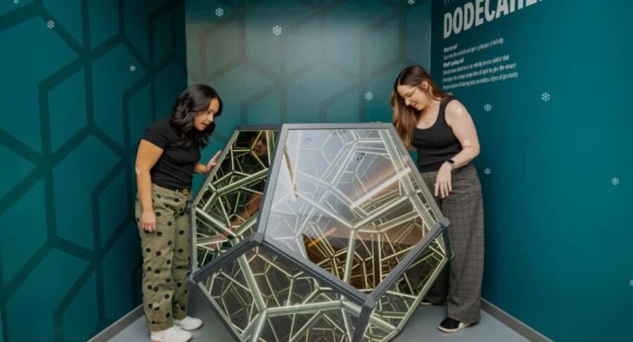 Las Vegas: Museum of Illusions Entry Ticket - Testing the illusion rooms