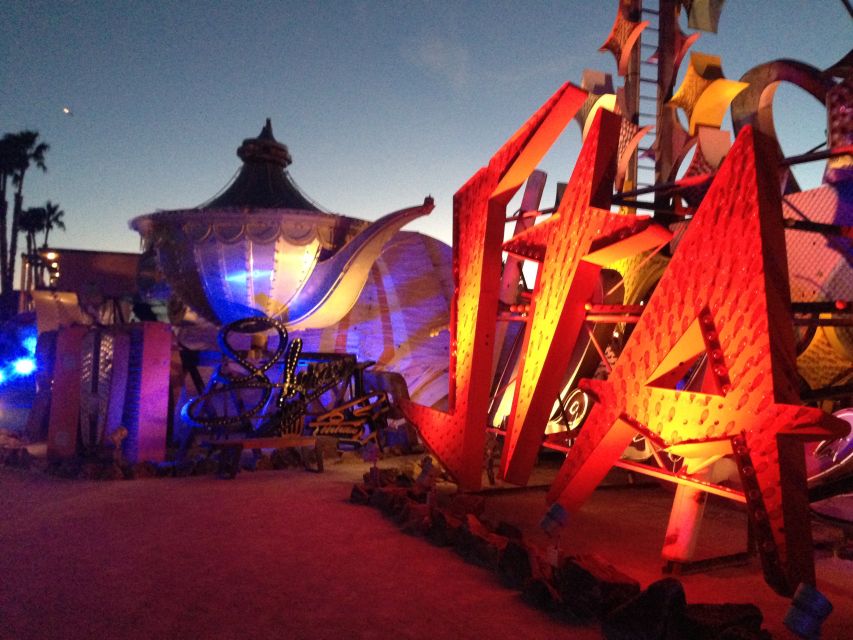 Las Vegas: Night Helicopter Flight and Neon Museum Tour - What the $199 price includes