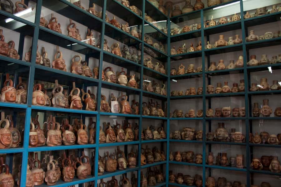 Lima: Half-Day Colonial Lima and Larco Museum Tour - What the $62 price really covers