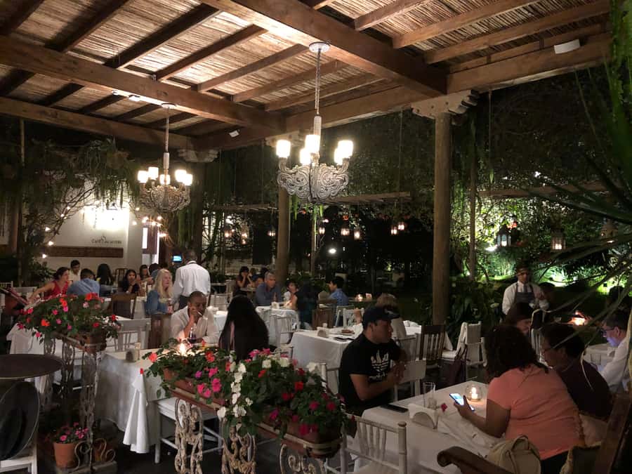 Lima: Huaca Ruins and Larco Museum at Night with Dinner - Inside the Larco Museum with a live guide