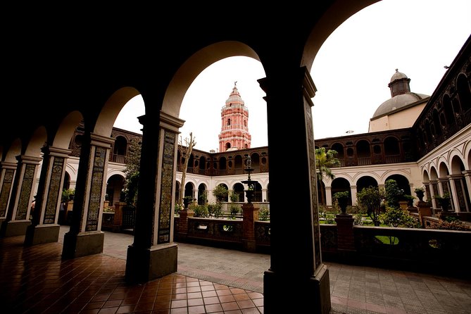 Lima in a Day: City Sightseeing Tour, Larco Museum and Magic Water Circuit - Why this 11-hour Lima tour works