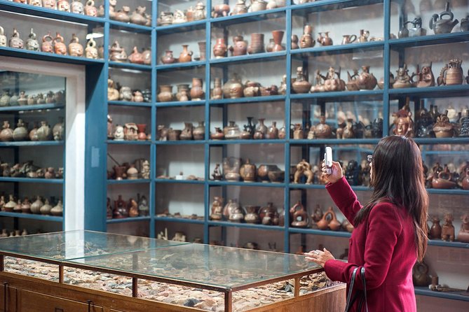 Lima in a Day: City Sightseeing Tour, Larco Museum and Magic Water Circuit - Santo Domingo’s library and religious history