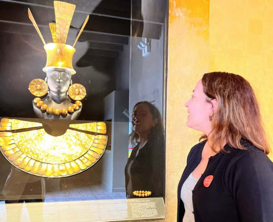 Lima: Larco Museum Entry Ticket & Guided Tour with Pickup - Why the Larco Museum deserves your afternoon