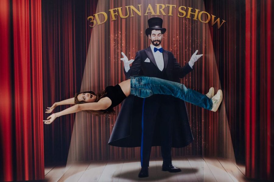 Lisbon: 3D Fun Art Museum Admission Ticket - Getting the best pictures