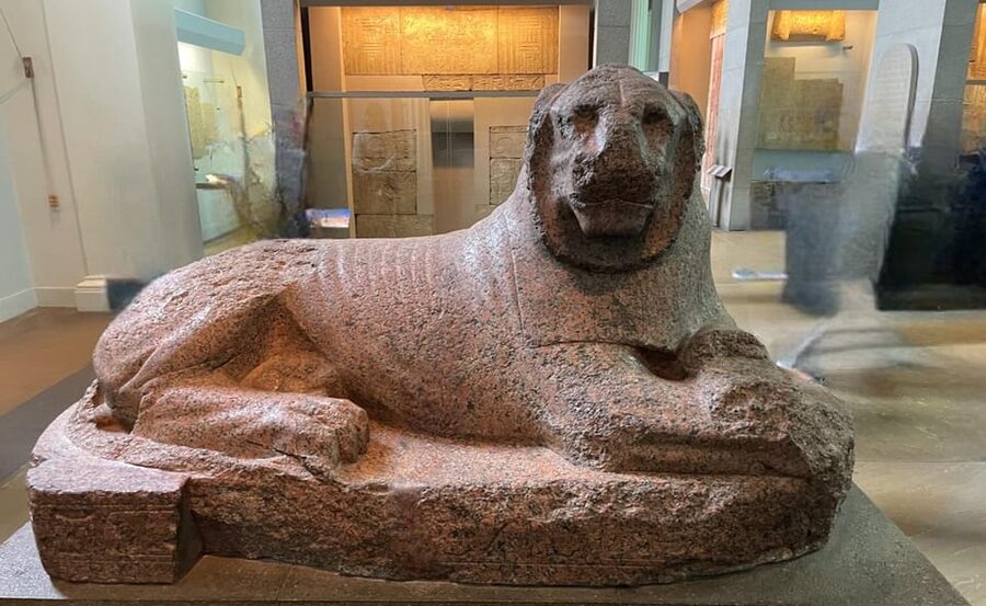 London: British Museum Audio Tour & Priority Entrance Ticket - The Lion of Knidos and the Roman collections