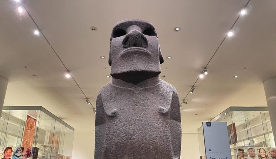 London: British Museum Audio Tour & Priority Entrance Ticket - Using the audio guide on your phone