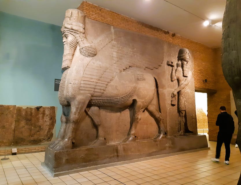 London: British Museum Guided Tour with Free Entrance Ticket - Guide quality and group communication