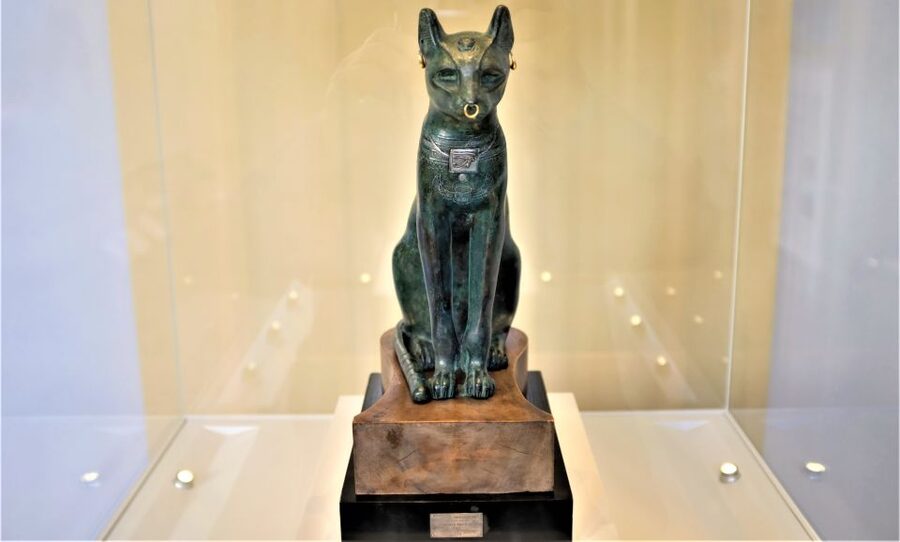 London: British Museum Private Guided Tour with Tickets - The Rosetta Stone and the Egyptian galleries