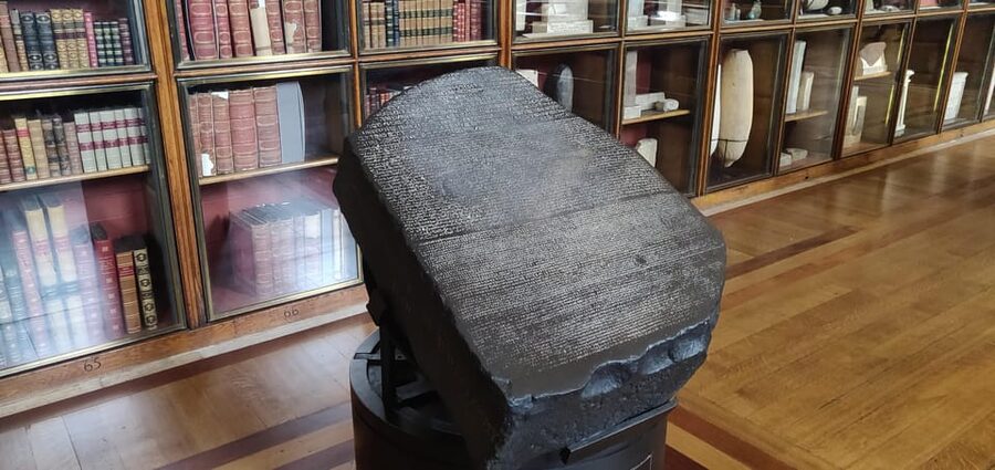 London: British Museum Tour with Archaeologist Guide - Why the British Museum needs a guide