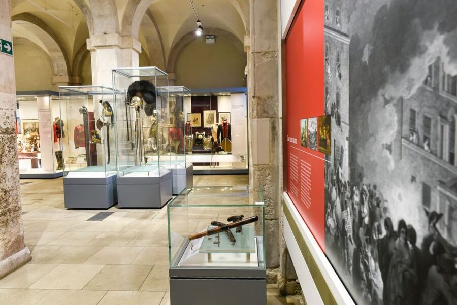 London: Household Cavalry Museum Entry Ticket - Understanding the Life Guards and Blues and Royals