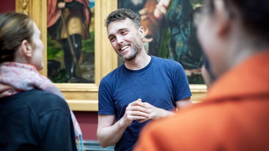 London: National Gallery Guided Tour and Afternoon Tea - Finding the Sainsbury Wing meeting point