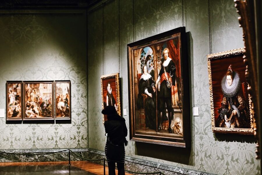 London: National Gallery of London Masterpieces Guided Tour - Starting with paintings from the 1300s