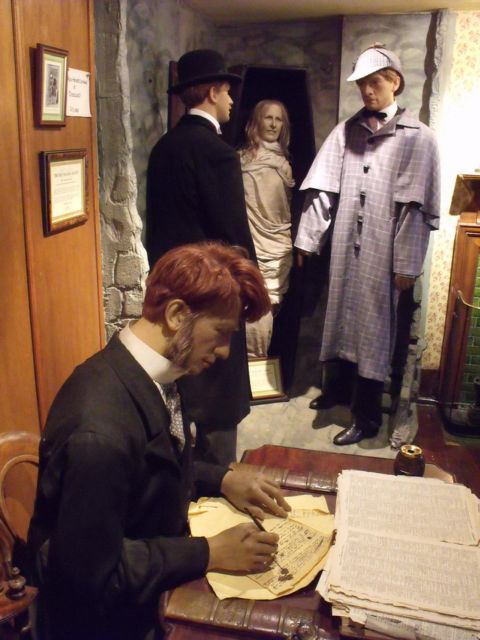 London: Sherlock Holmes Museum & Westminster Walking Tour - Why this tour works for Sherlock Holmes fans