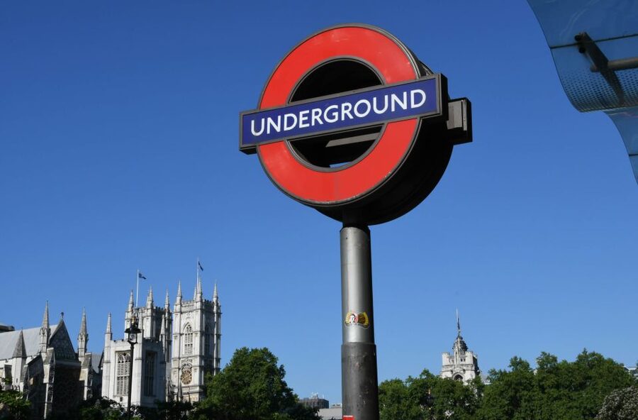 London: Top 30 Sights Tour and Sherlock Holmes Museum - The Tube to 221B Baker Street