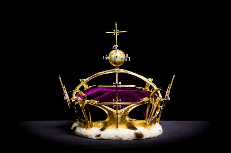 London: Tower of London and Crown Jewels Exhibition Ticket - Medieval Palace and the Line of Kings