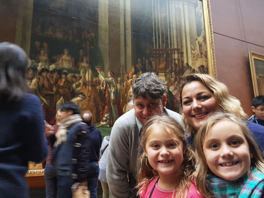 Louvre Museum Child-Friendly Private Tour for Families - Meeting the guide beneath the Louvre Pyramid