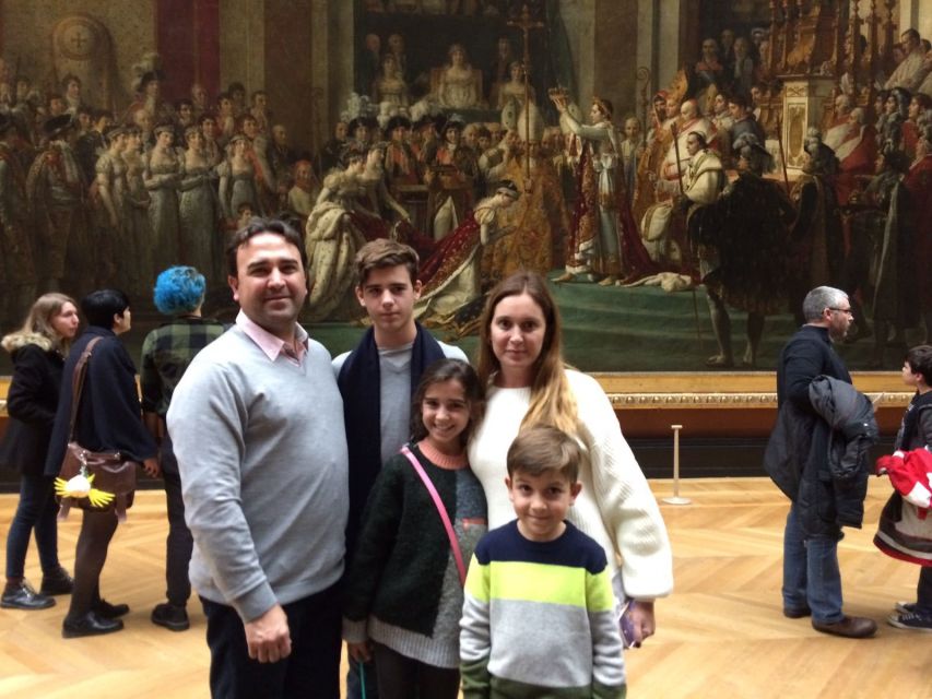Louvre Museum Child-Friendly Private Tour for Families - Who should book this Louvre experience?