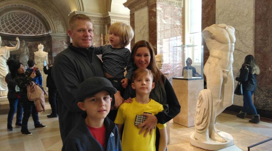 Louvre Museum Child-Friendly Private Tour for Families - Why skip-the-line entry matters with children