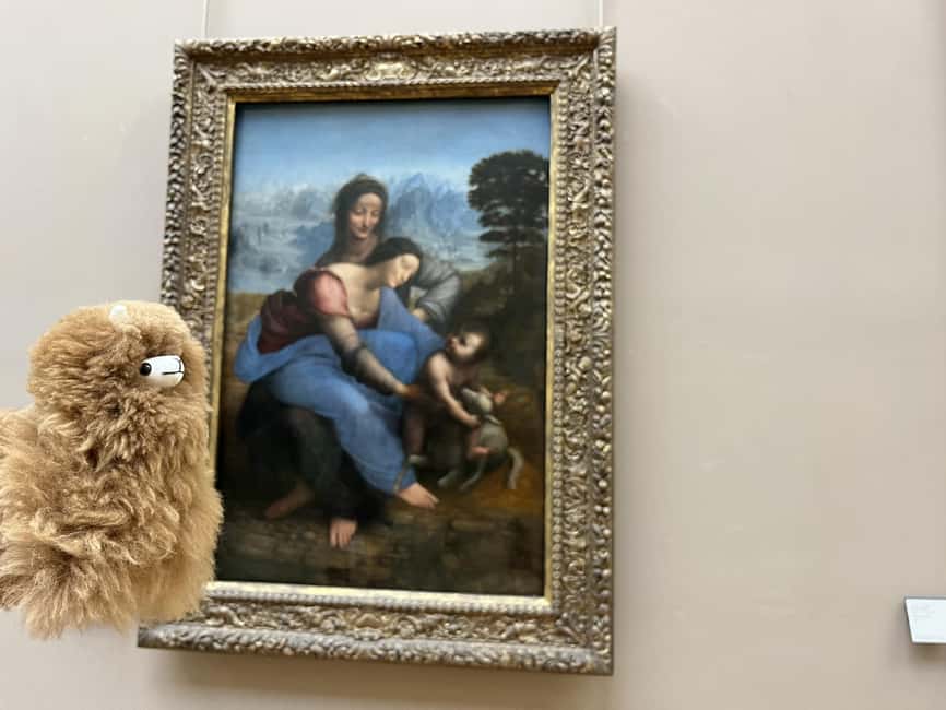 Louvre Museum Entry Ticket and Private Guided Tour - Why a private Louvre visit can make sense