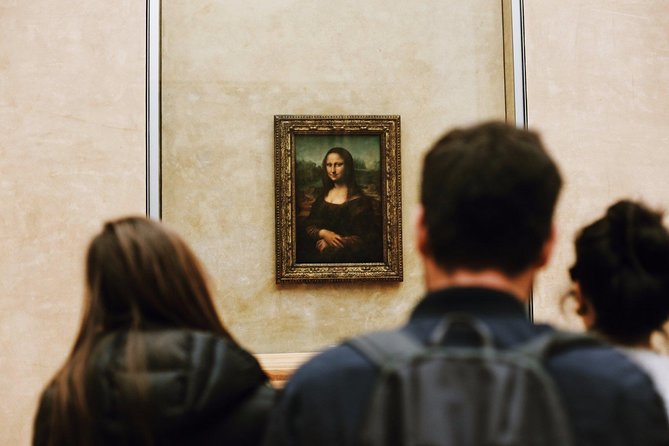 Louvre Museum - Exclusive Guided Tour (Entry Included) - Staying after the guide leaves
