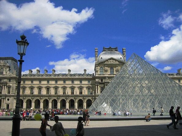 Louvre Museum - Exclusive Guided Tour (Entry Included) - Starting at the glass pyramid
