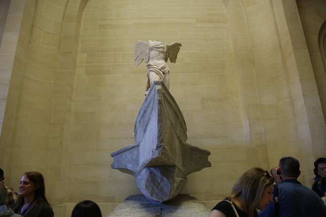 Louvre Museum Masterpieces Guided Tour with Access - Renaissance masters and French Romantic art
