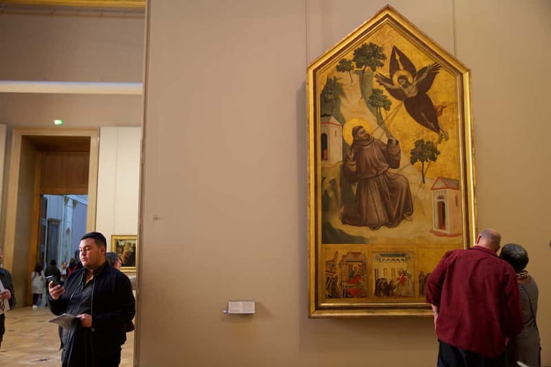 Louvre Museum: Mona Lisa Without the Crowds Last Entry Tour - The guides make or break the experience