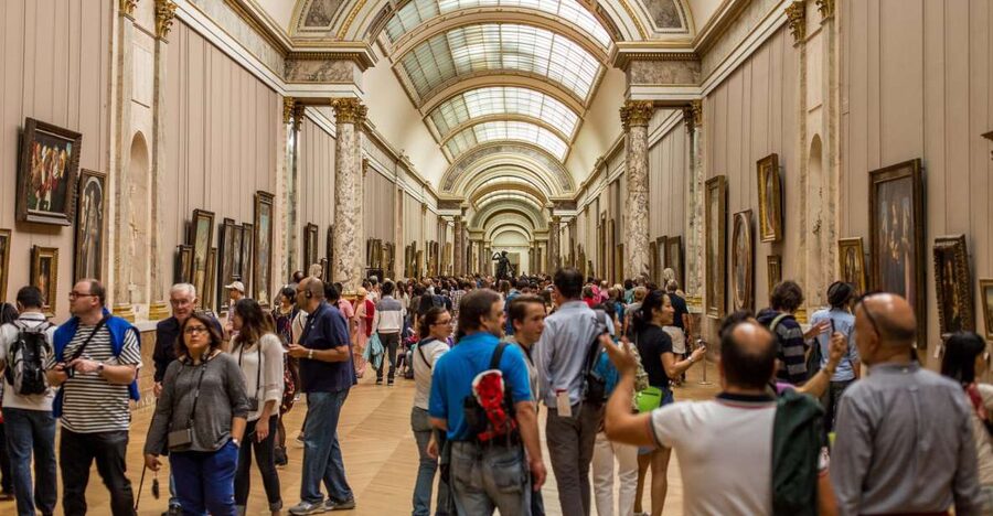 Louvre Museum: Skip-the-Line Guided Tour - Key points at a glance