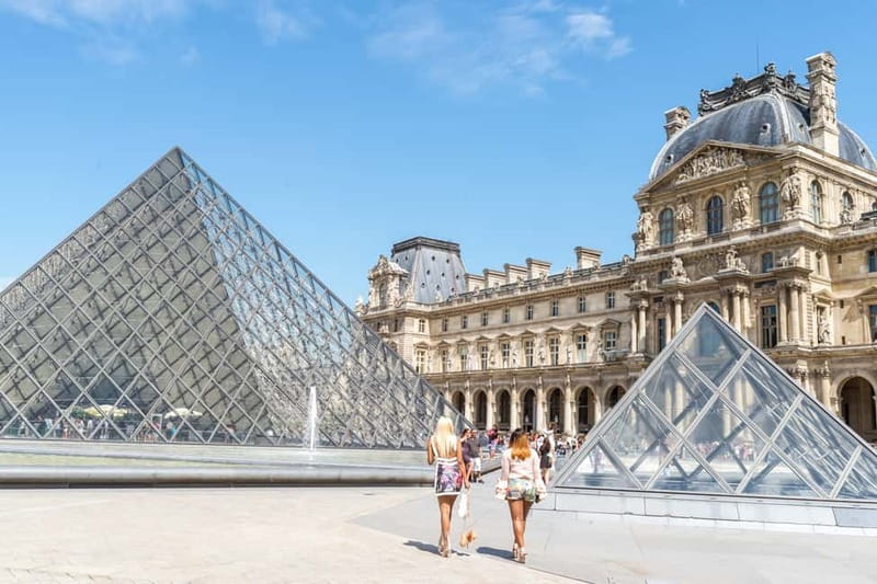 Louvre Museum: Skip-the-Line Small Group Guided Tour - Why a guide makes sense at the Louvre