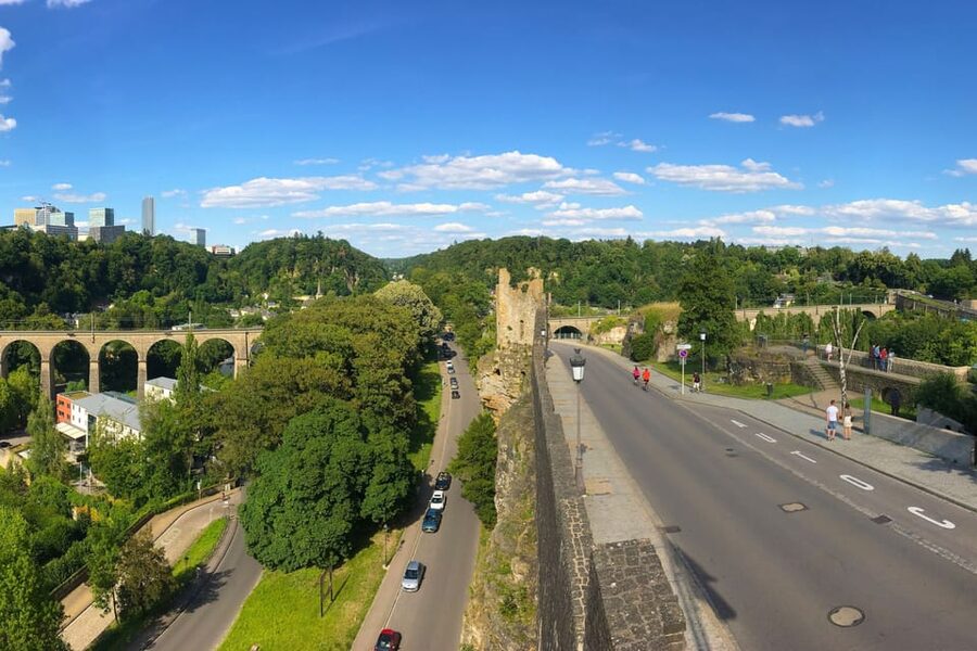 Luxembourg: Combi-Ticket City Train & the 7 Museums Pass - Start near the Bock Casemates on the City Train