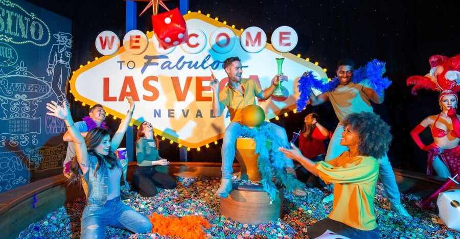 Madame Tussauds Wax Museum Las Vegas - The Speakeasy Experience adds a Vegas mood