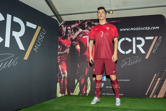 Madeira: Private Cristiano Ronaldo Tour with CR7 Museum - A private drive that keeps the day simple