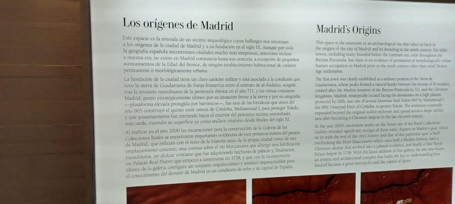Madrid: Basic Guided Tour of the Royal Collections Gallery - Carlos III’s Apartments and Stuccoed Walls