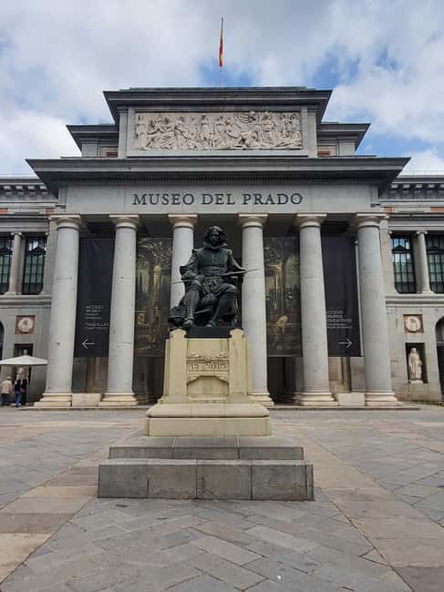 Madrid: guided visit of the Prado Museum with a native Italian-speaking tour guide - What Makes the Italian Guide Useful